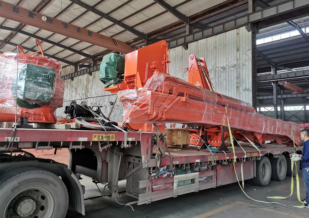 marine telescopic deck crane marine telescopic deck crane